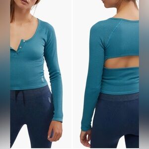Free People Women's FP Movement Bail Out Long Sleeve Layer. Size‎ XS small